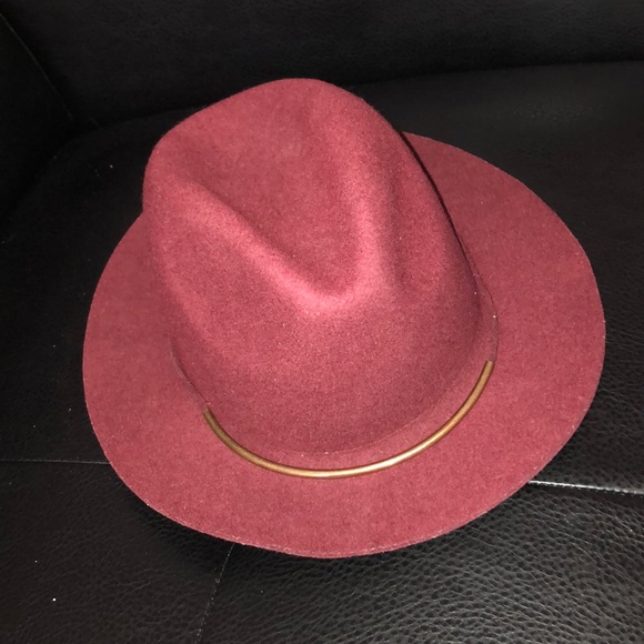 Hat - Picture 2 of 4